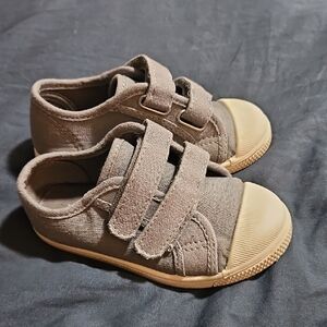 The Children's Place Brown Velcro Sneakers